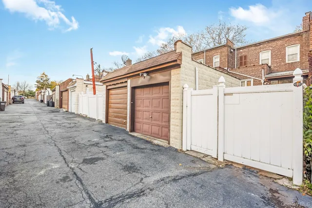 a view of a house with a outdoor space
