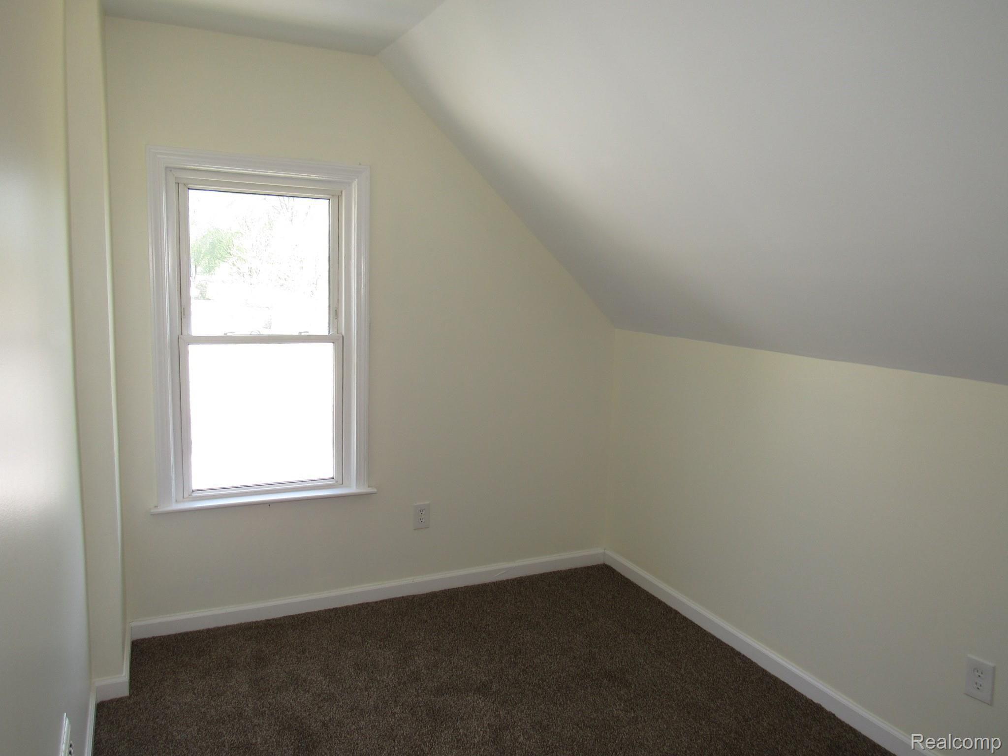 23012 Rausch Avenue Eastpointe, MI 48021 - Photo 44 of 52 23012 ROUSCH EASTPOINTE (184).JPG