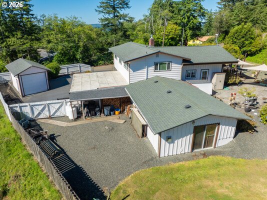 63697 Isthmus Heights Road Coos Bay, OR 97420 - Photo 43 of 45