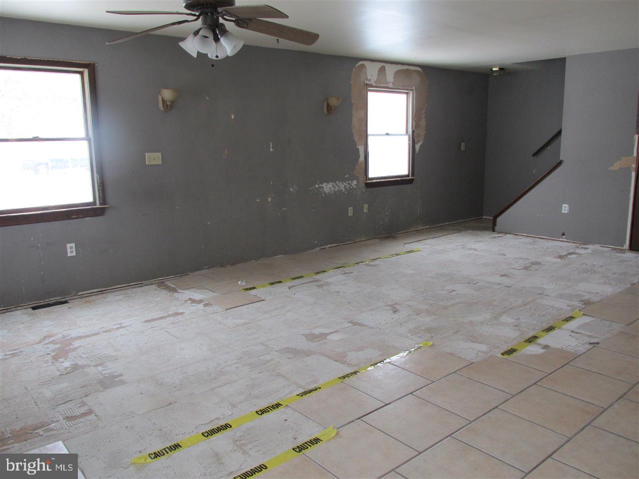 184 Texaco Road Mechanicsburg, PA 17050 - Photo 4 of 14 Gallery Image 4