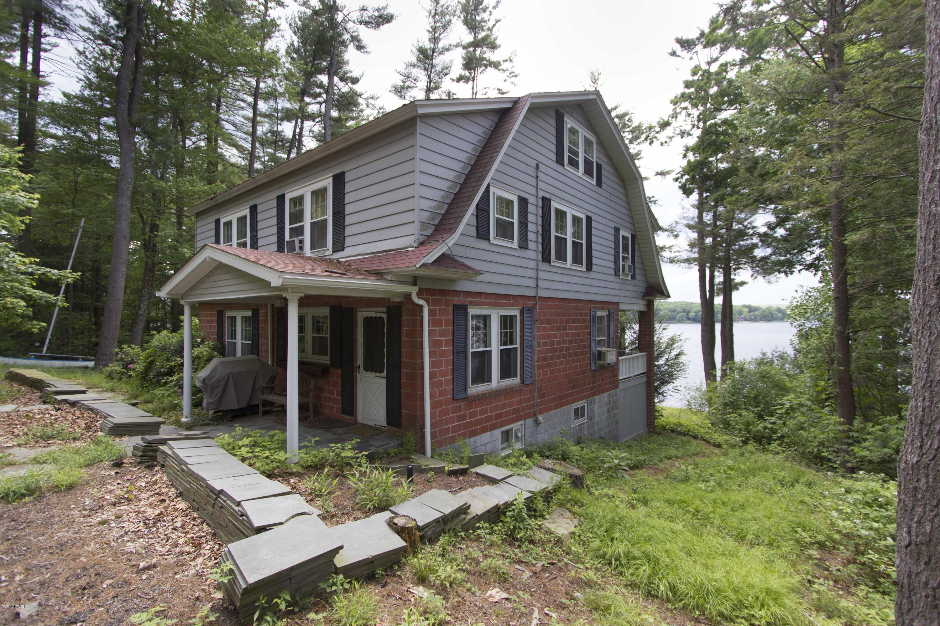 100 Harbor Landing Road Paupack, PA 18451 - Photo 4 of 27