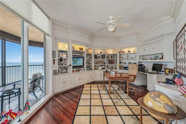 $10,995,000 | 8477 Bay Colony Drive, Unit 902, Naples, FL 34108