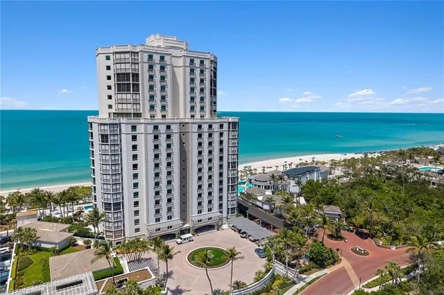 $10,995,000 | 8477 Bay Colony Drive, Unit 902, Naples, FL 34108