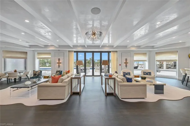 $10,995,000 | 8477 Bay Colony Drive, Unit 902, Naples, FL 34108