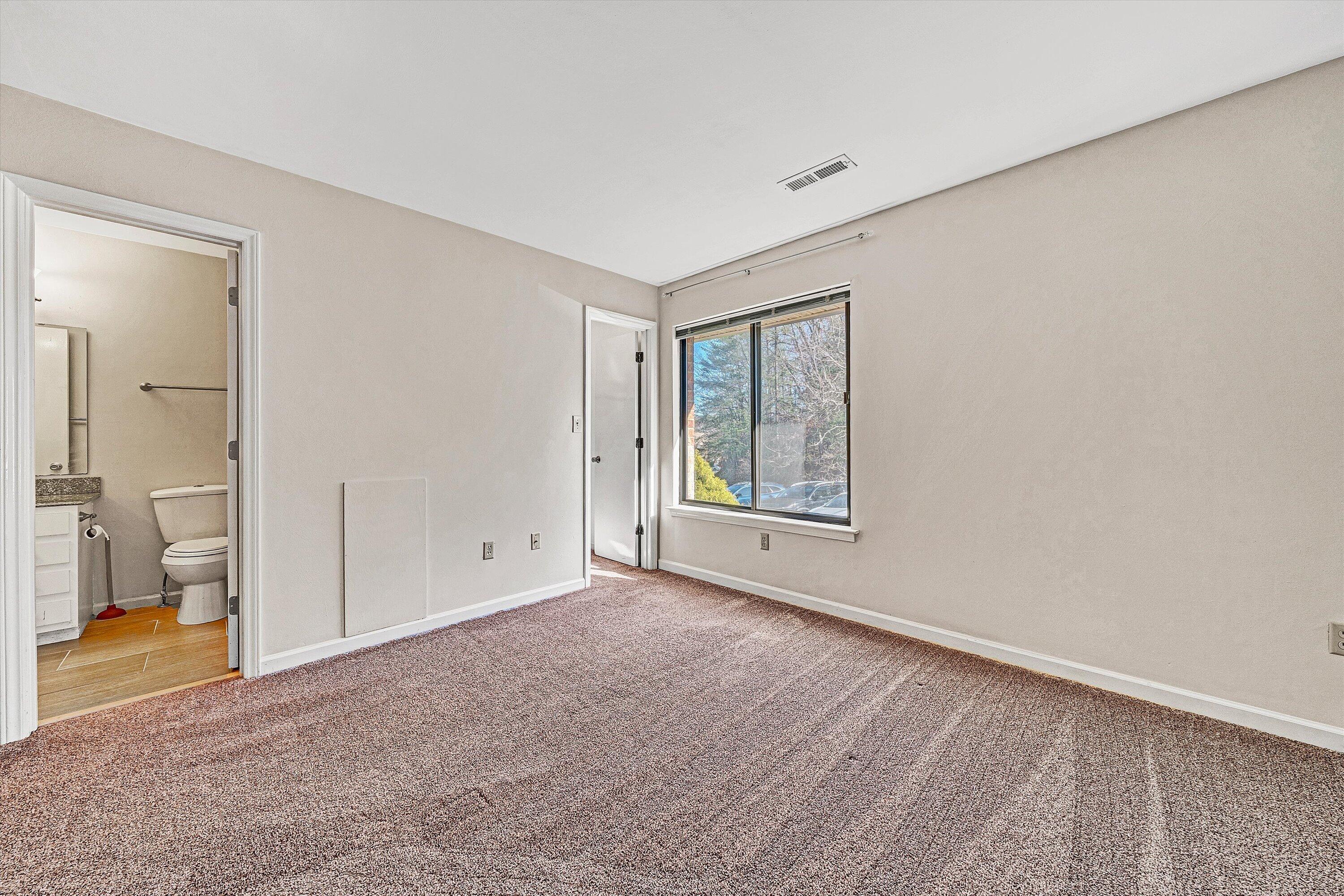 3347 Forest Ridge Road Roanoke, VA 24018 - Photo 11 of 22 a view of an empty room and a gallery