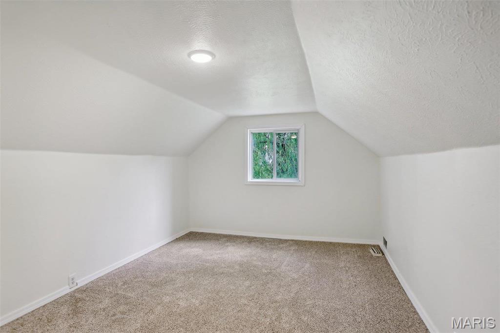 104 North 6th Street Witt, IL 62094 - Photo 23 of 33