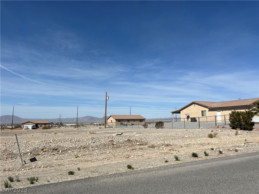 1060 Factory Road Pahrump, NV 89048 - Photo 5 of 7 Gallery Image 5