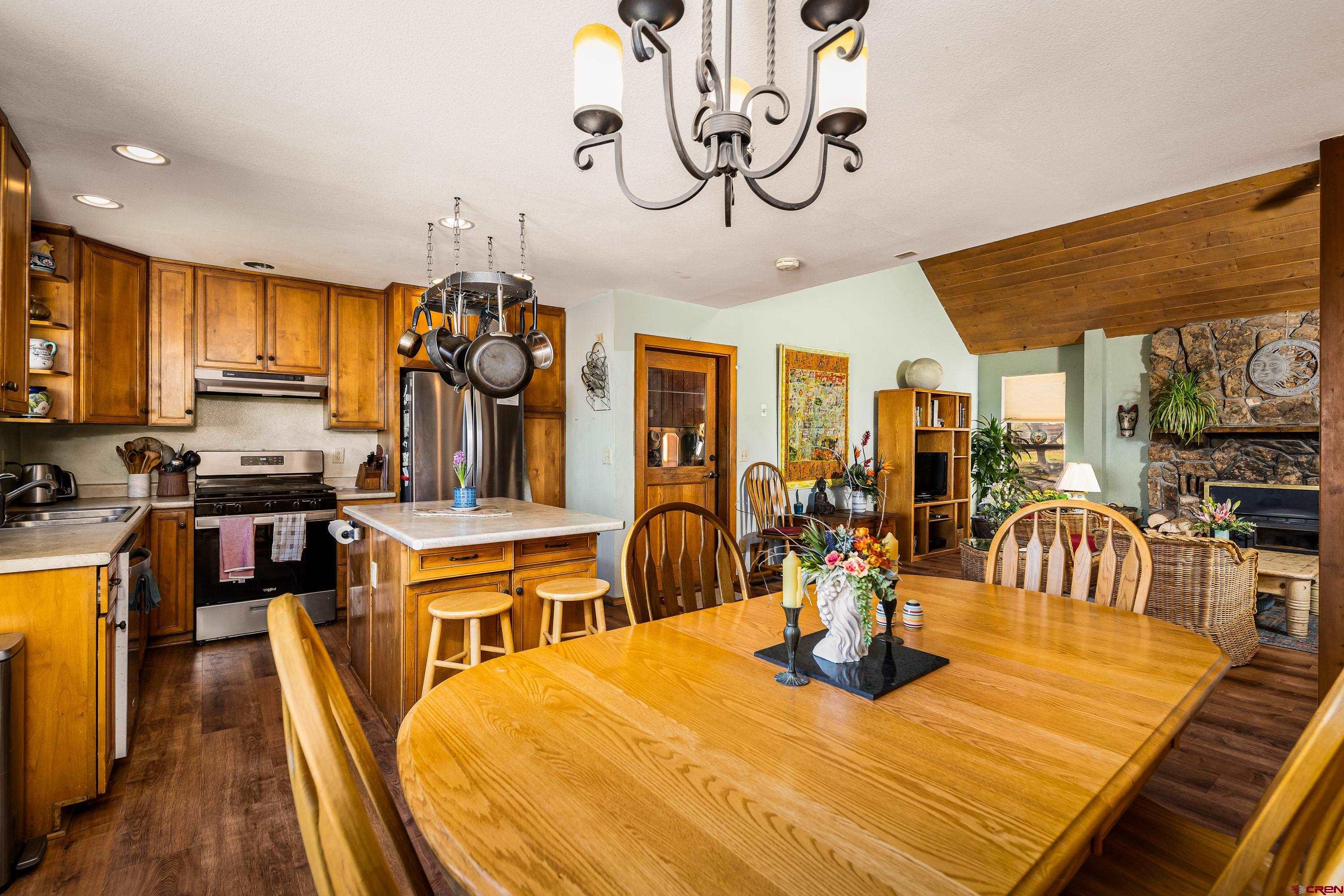 60805 Oasis Road Montrose, CO 81403 - Photo 7 of 41