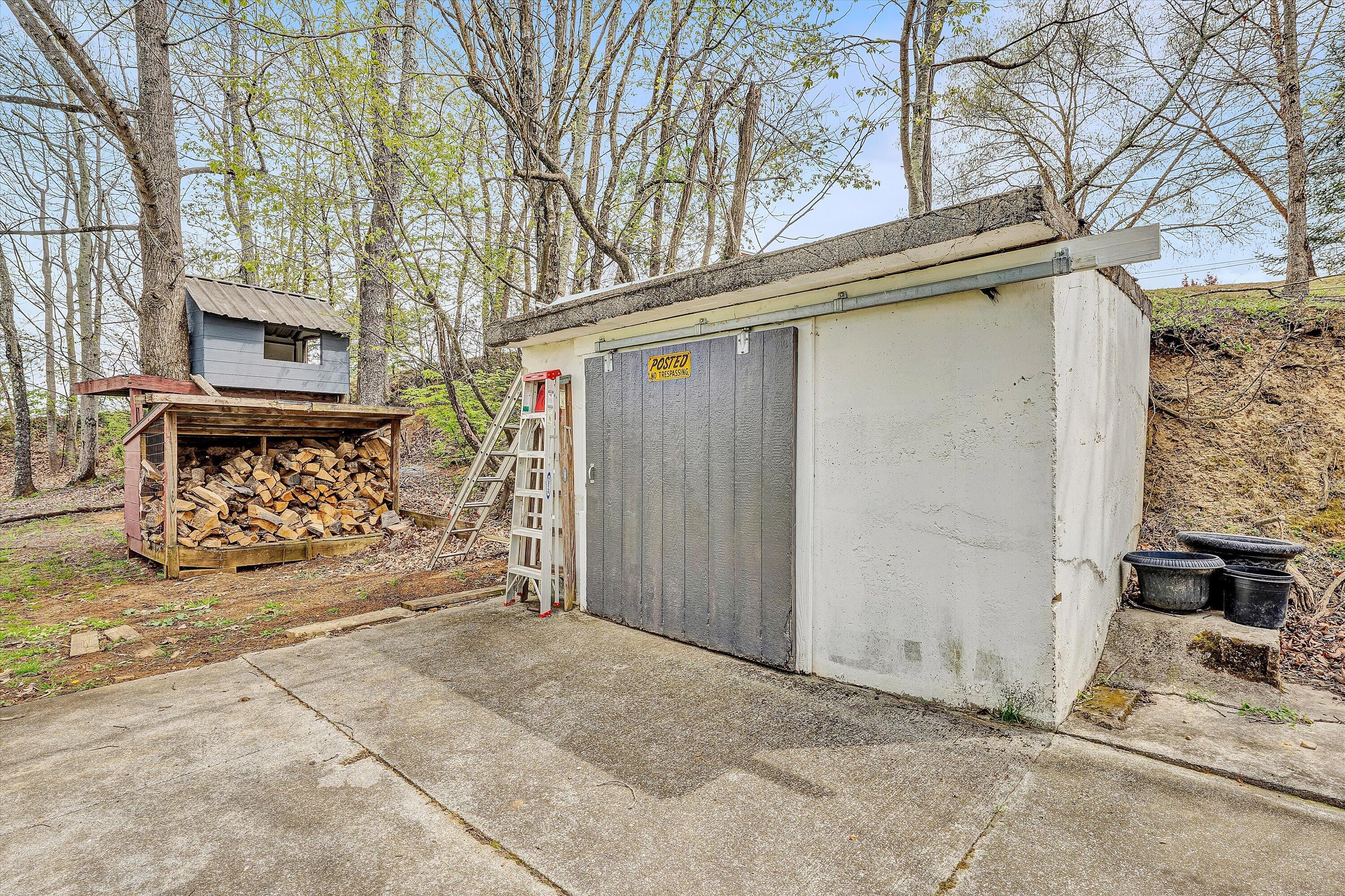 2238 Houston Mines Road Troutville, VA 24175 - Photo 33 of 36 a view of a car garage