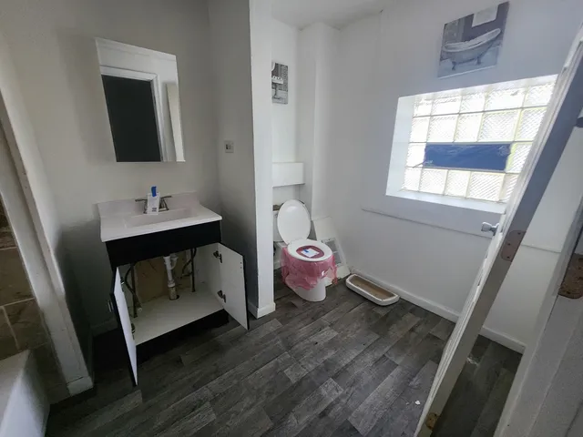 $149,900 | 10901 South Michigan Avenue, Chicago, IL 60628