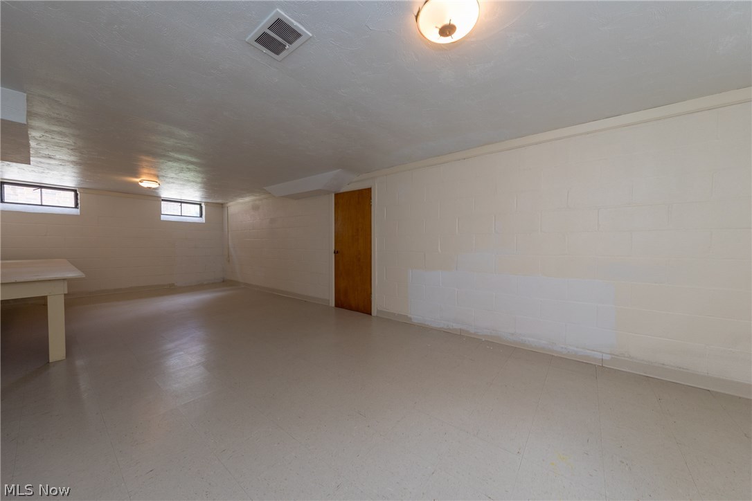 1131 Castleton Road Cleveland Heights, OH 44121 - Photo 25 of 30