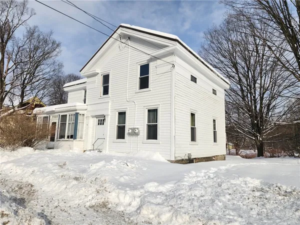 $195,000 | 19 South Street, Edmeston, NY 13335