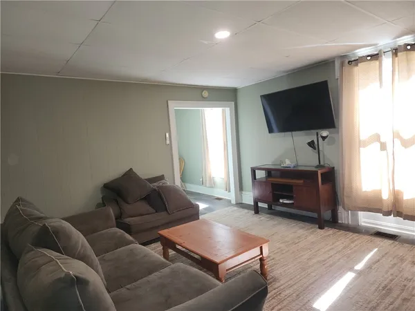 $195,000 | 19 South Street, Edmeston, NY 13335