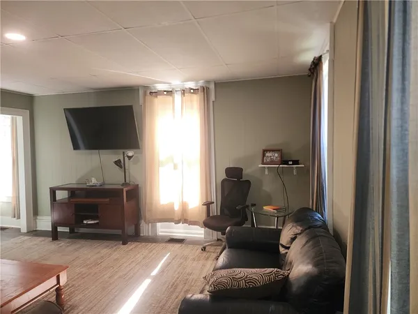 $195,000 | 19 South Street, Edmeston, NY 13335