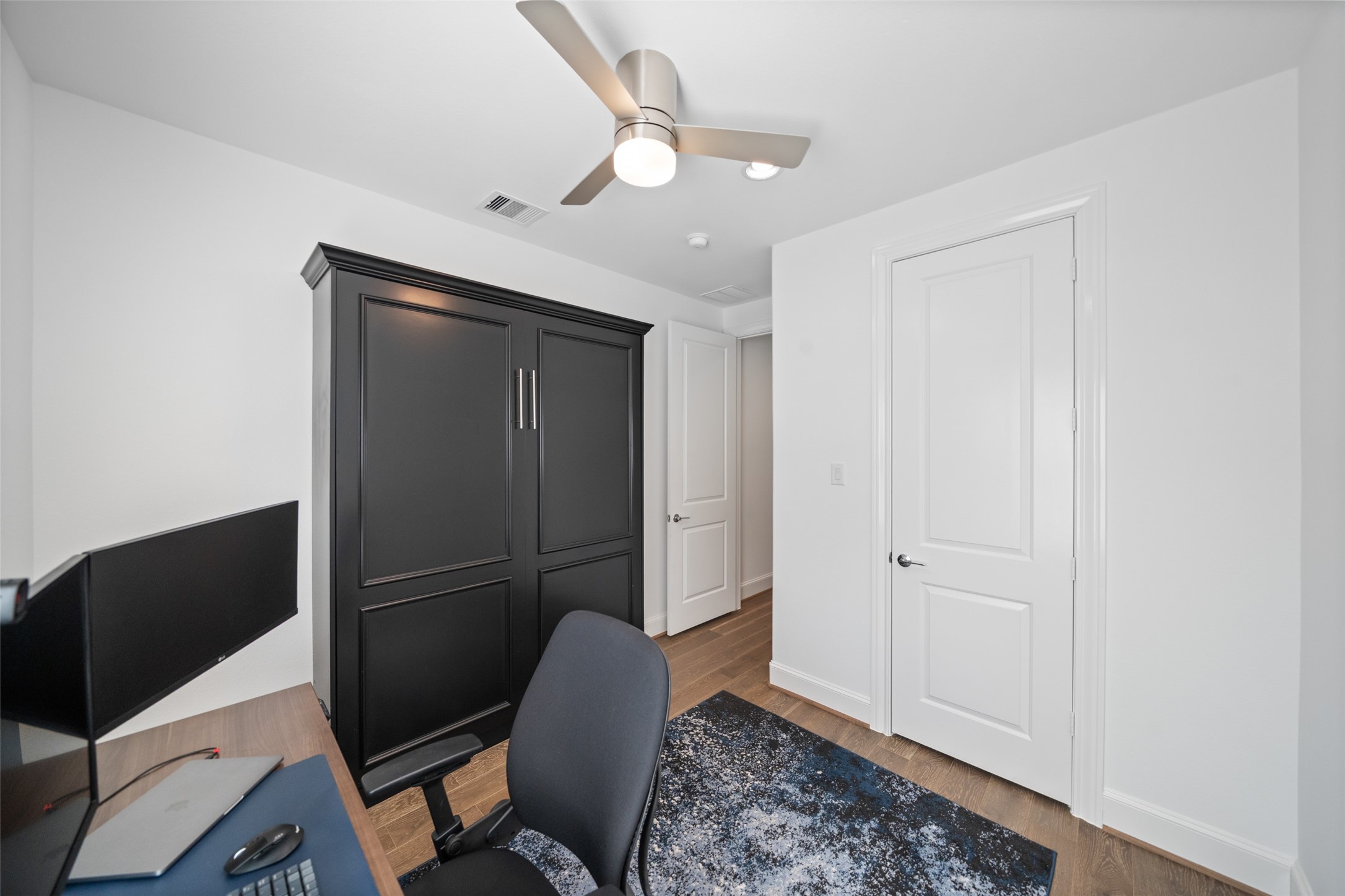 3307 Timbergrove Oaks Street Houston, TX 77008 - Photo 24 of 33 a view of livingroom with furniture and wooden floor