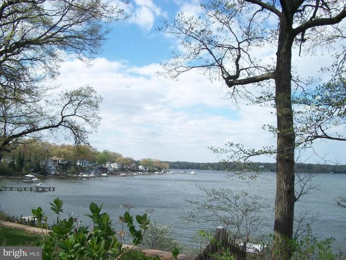 334 South Riverside Drive Crownsville, MD 21032 - Photo 6 of 25 River View