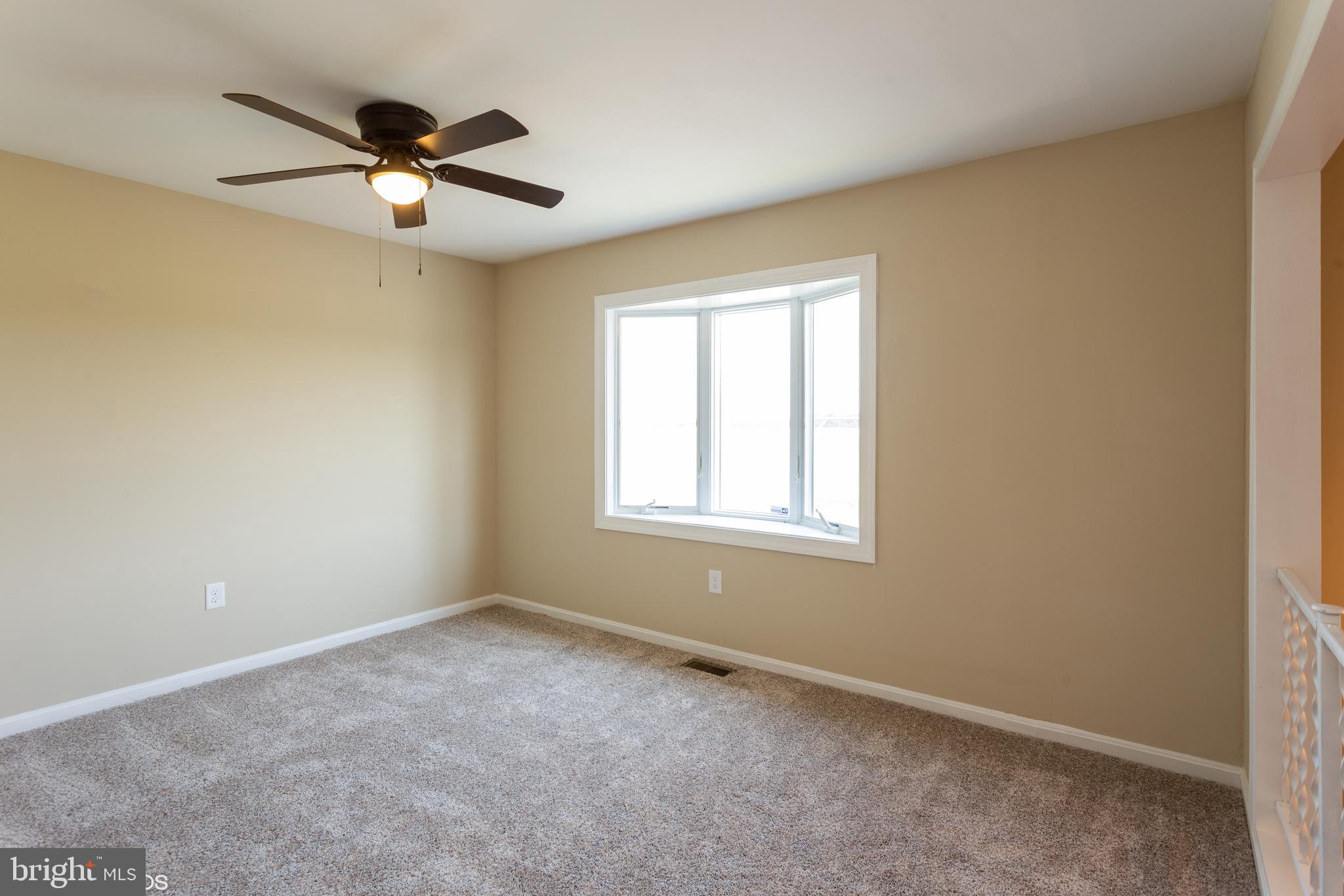 4335 Blink Horn Road Hurlock, MD 21643 - Photo 4 of 24 Living Room