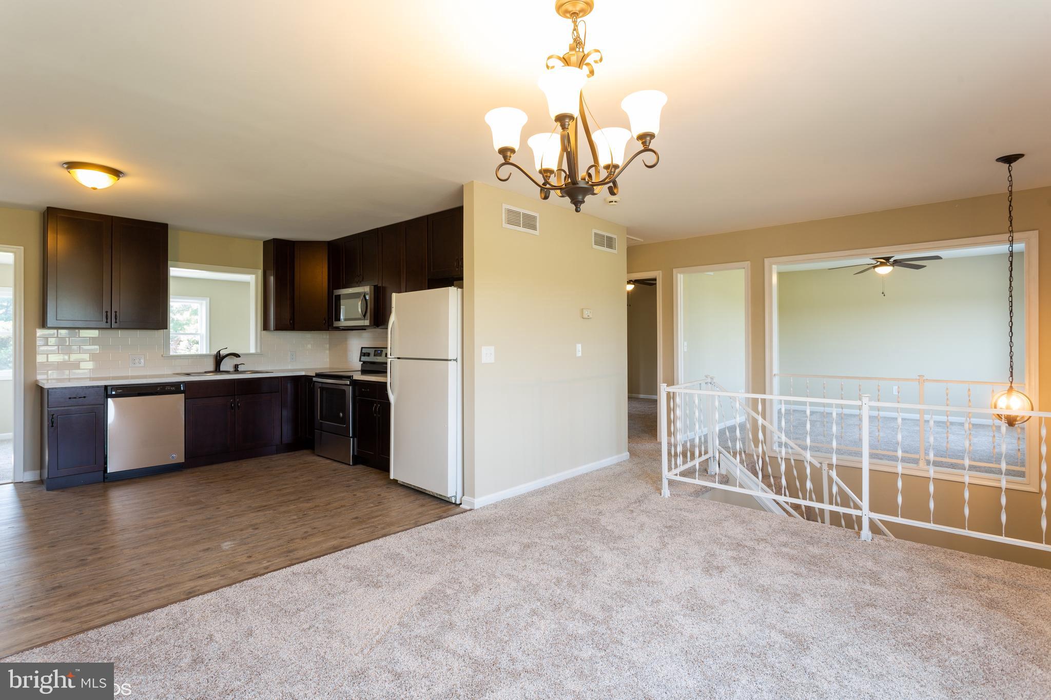 4335 Blink Horn Road Hurlock, MD 21643 - Photo 6 of 24 Kitchen Dining area