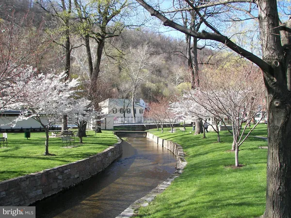 $319,000 | 2910 Milo School Road, Great Cacapon, WV 25422