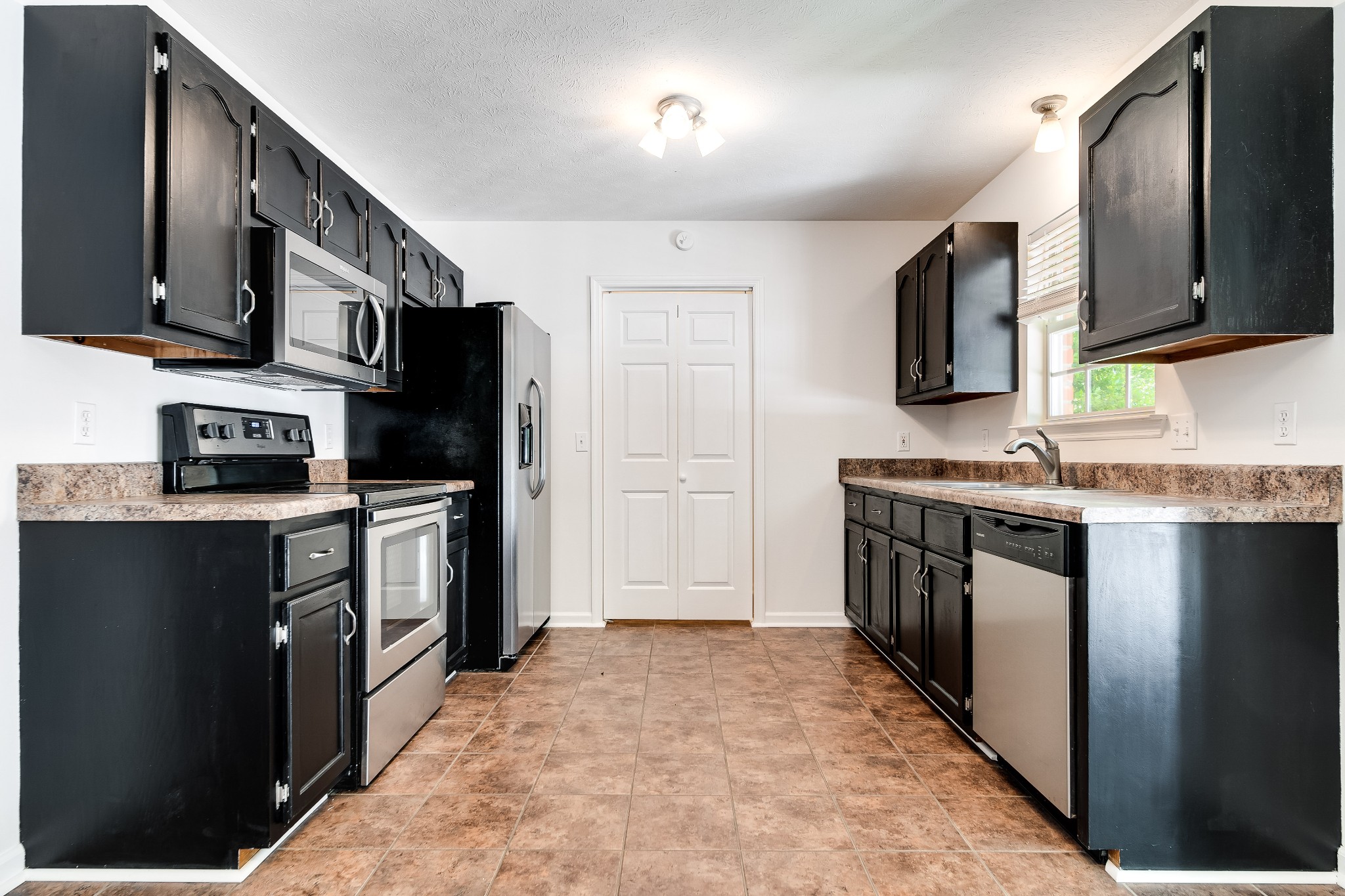 210 Apache Trail White House, TN 37188 - Photo 6 of 21