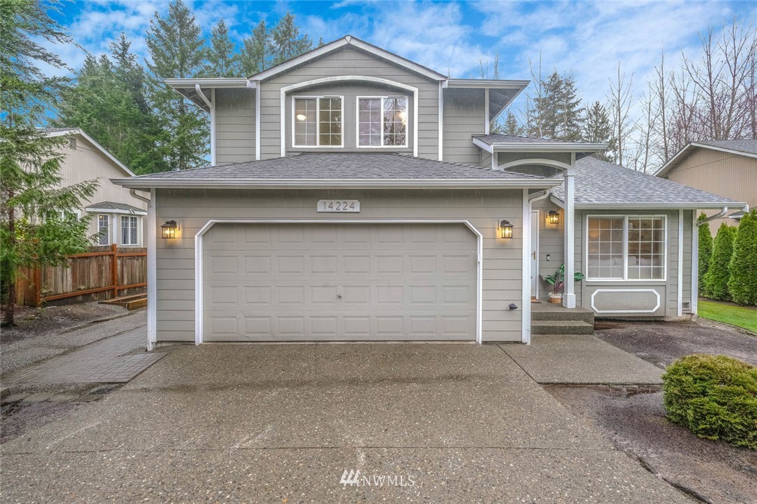 14224 Southeast 188 Way Renton, WA 98058 - Photo 2 of 36