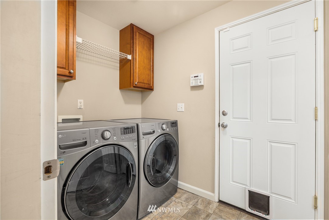 14224 Southeast 188 Way Renton, WA 98058 - Photo 16 of 36