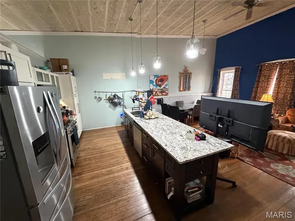 $339,000 | 403 Broadway, Hannibal, MO 63401