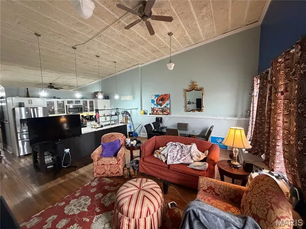 $339,000 | 403 Broadway, Hannibal, MO 63401