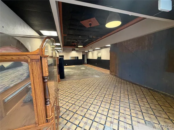 $339,000 | 403 Broadway, Hannibal, MO 63401