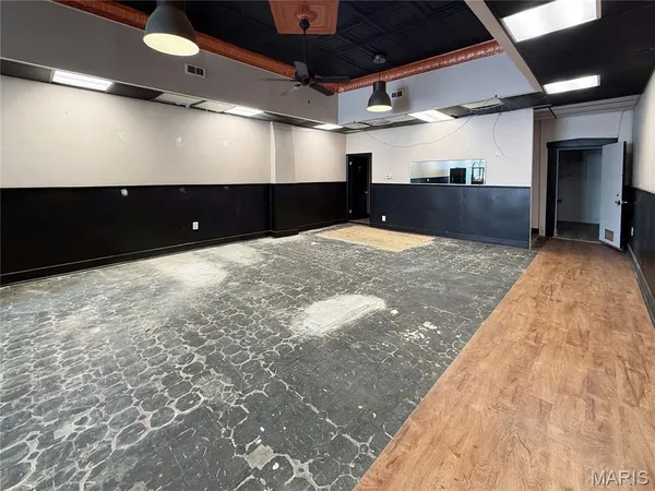 $339,000 | 403 Broadway, Hannibal, MO 63401