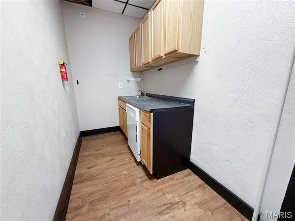 $339,000 | 403 Broadway, Hannibal, MO 63401