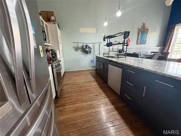 $339,000 | 403 Broadway, Hannibal, MO 63401