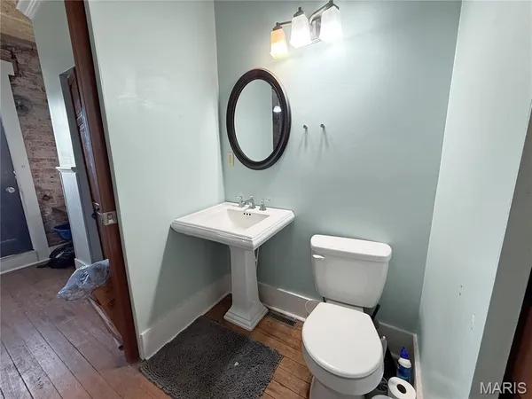 $339,000 | 403 Broadway, Hannibal, MO 63401