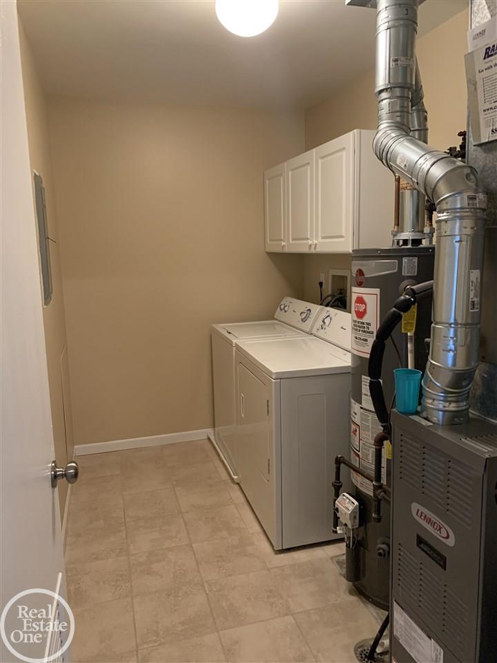 24249 Evergreen Road Southfield, MI 48075 - Photo 15 of 36 50049770-14.JPG