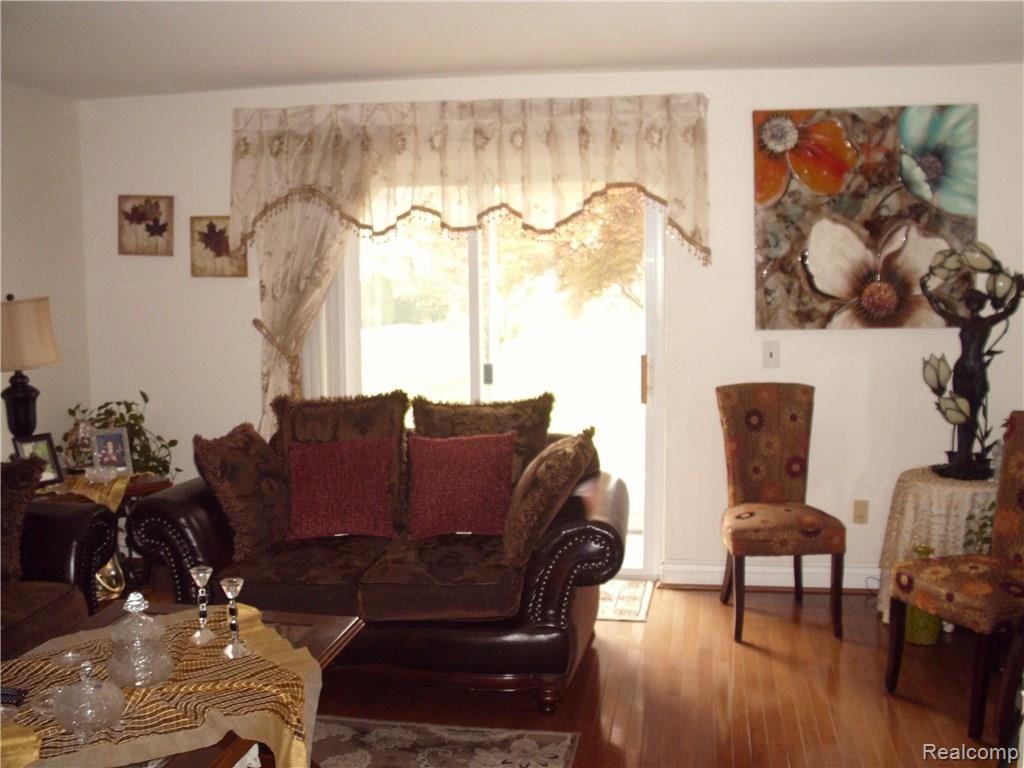 4340 15 Mile Road Sterling Heights, MI 48310 - Photo 8 of 44