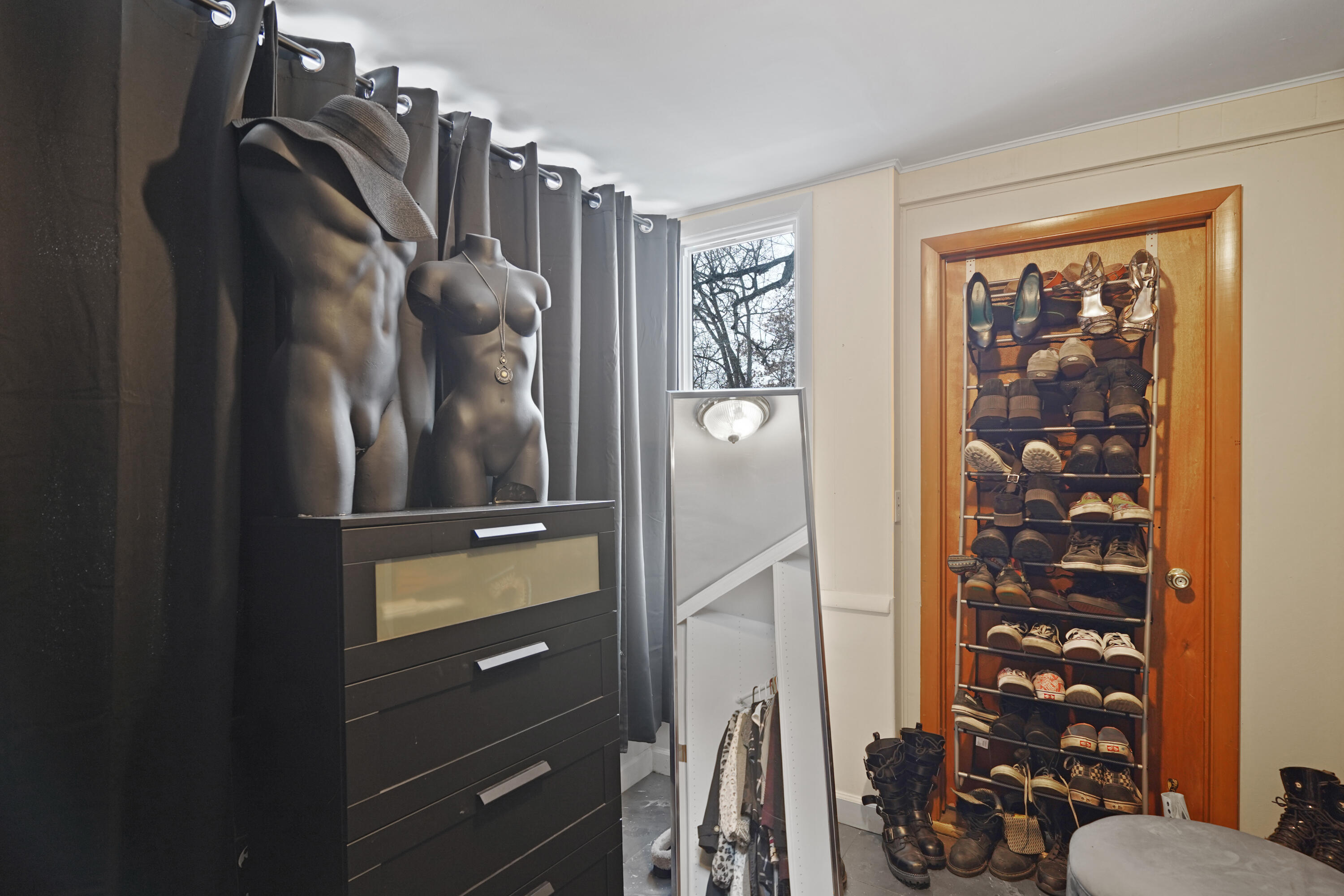 W198 Tombeau Boulevard Bloomfield, WI 53128 - Photo 23 of 43 Primary Extra Walk In Closet