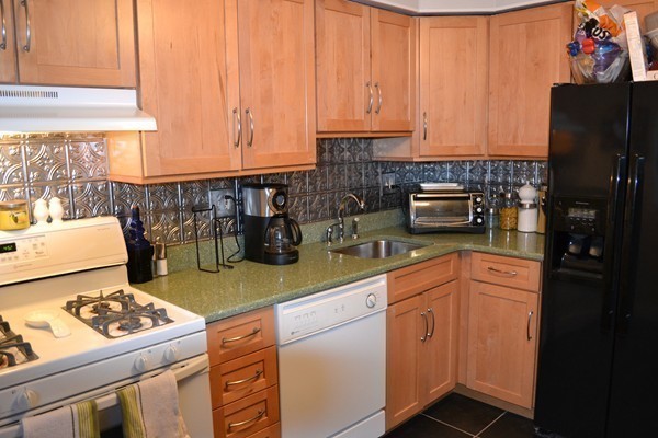 30 Kinross Road, Unit 6 Boston, MA 02135 - Photo 6 of 15 Gallery Image 6