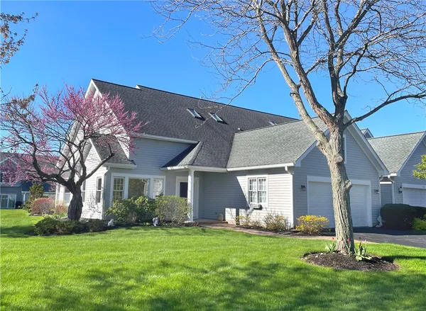 $799,999 | 115 Carousel Lane, Canandaigua City, NY 14424