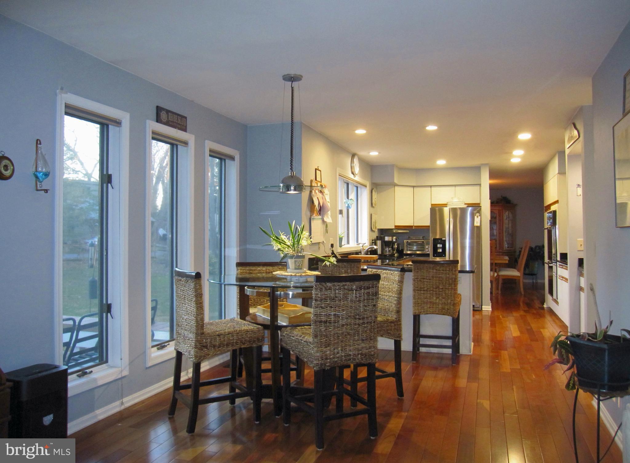 565 Laurel Court Riva, MD 21140 - Photo 20 of 55 View from Family room into dining area & kitchen