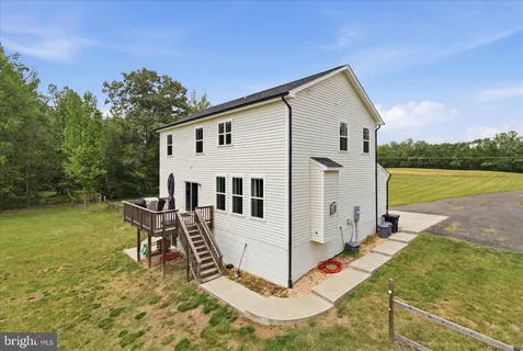$625,000 | 9404 Robert E Lee Drive, Spotsylvania, VA 22551