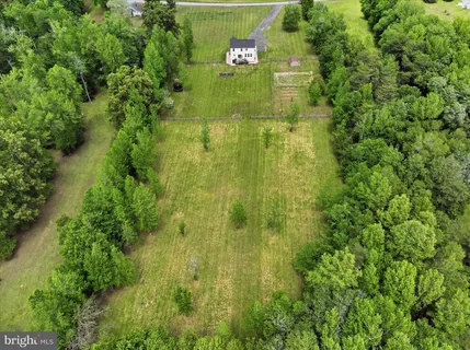 $625,000 | 9404 Robert E Lee Drive, Spotsylvania, VA 22551