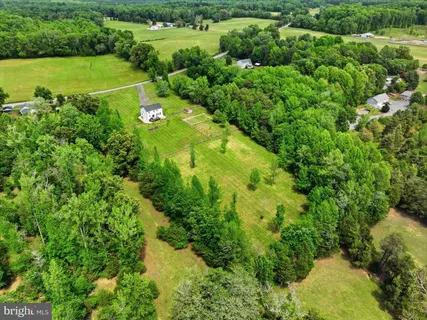 $625,000 | 9404 Robert E Lee Drive, Spotsylvania, VA 22551