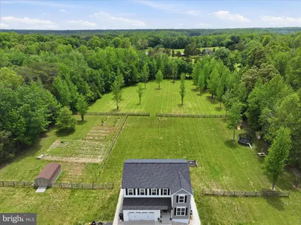 $625,000 | 9404 Robert E Lee Drive, Spotsylvania, VA 22551