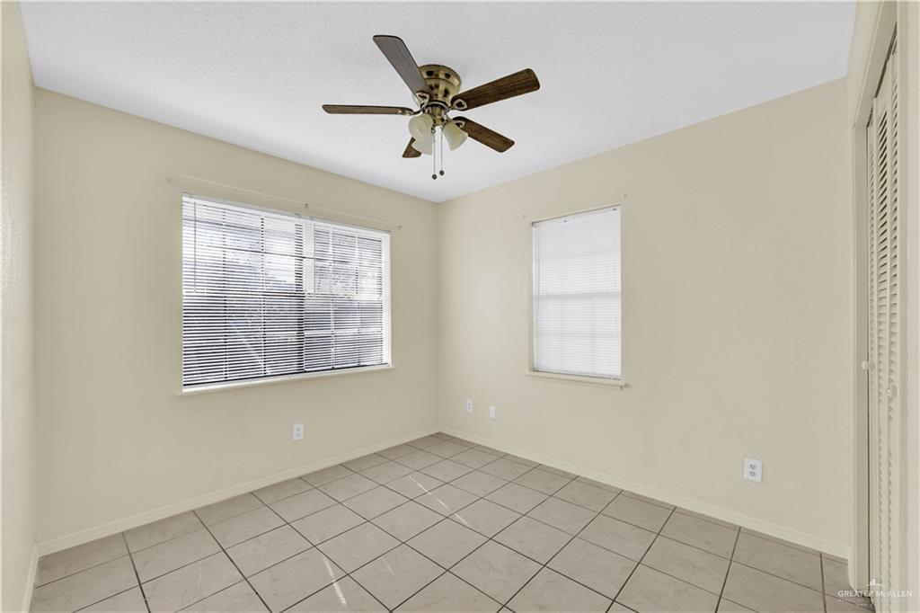 2316 Pin Oak Road Edinburg, TX 78539 - Photo 12 of 17
