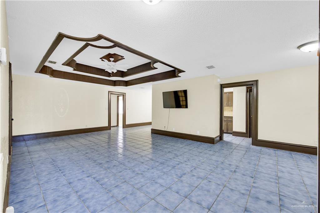 2316 Pin Oak Road Edinburg, TX 78539 - Photo 6 of 17