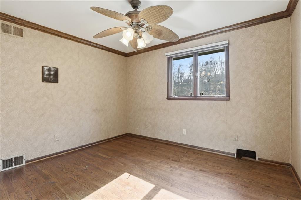 239 Byron Road Pittsburgh, PA 15237 - Photo 24 of 37