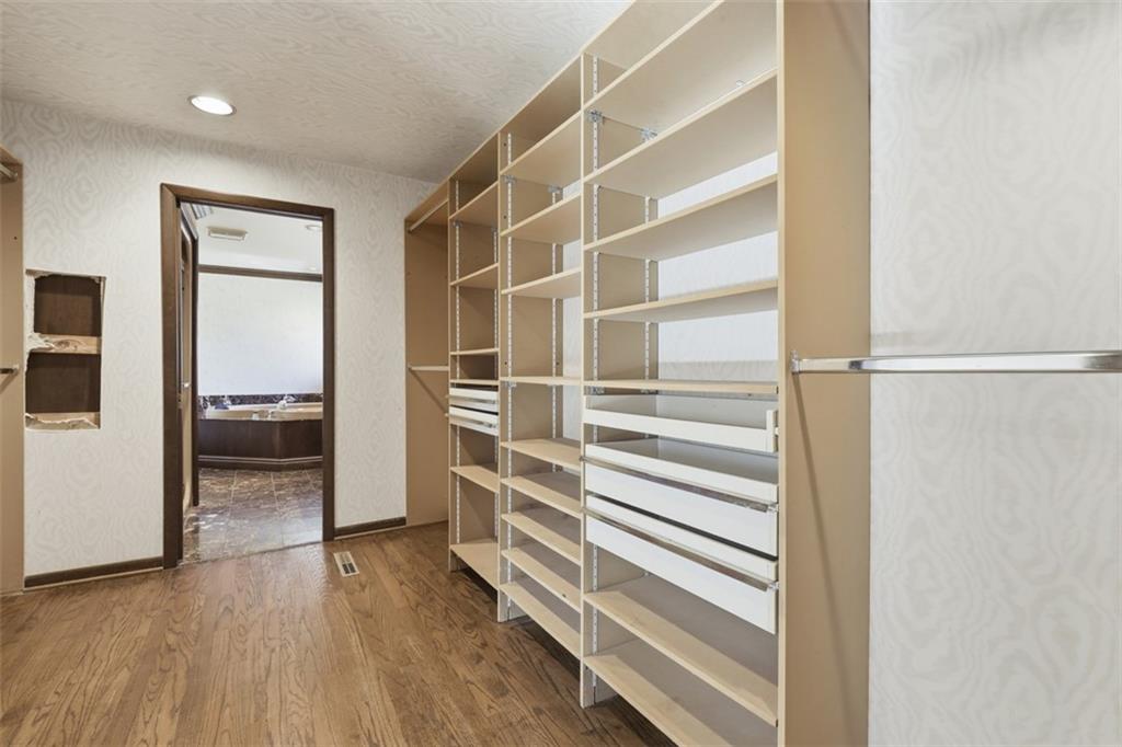 239 Byron Road Pittsburgh, PA 15237 - Photo 29 of 37