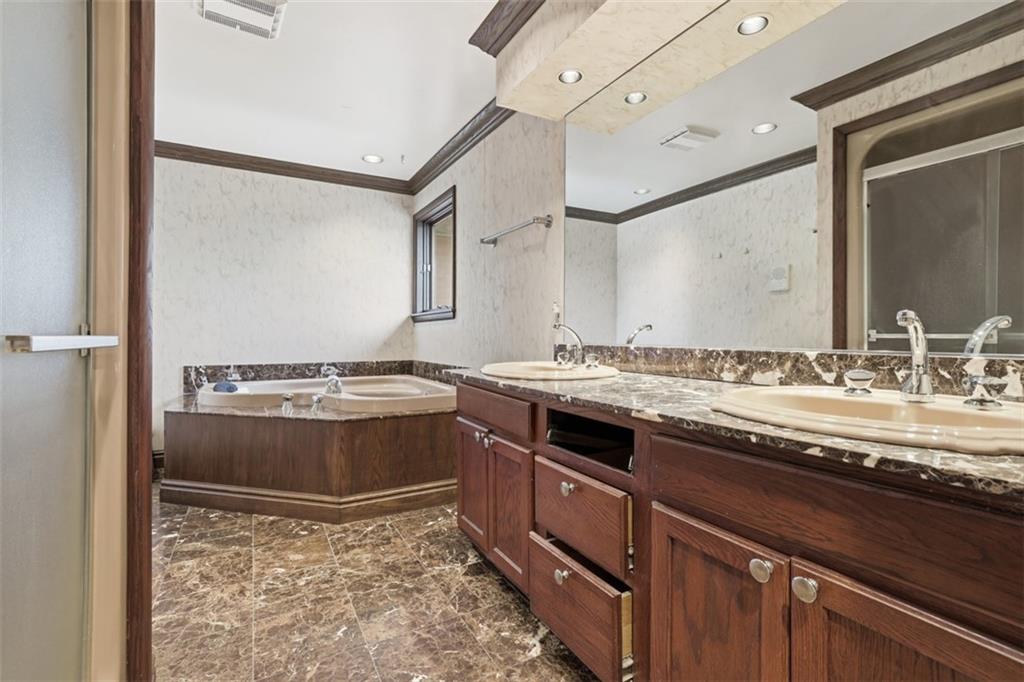 239 Byron Road Pittsburgh, PA 15237 - Photo 30 of 37