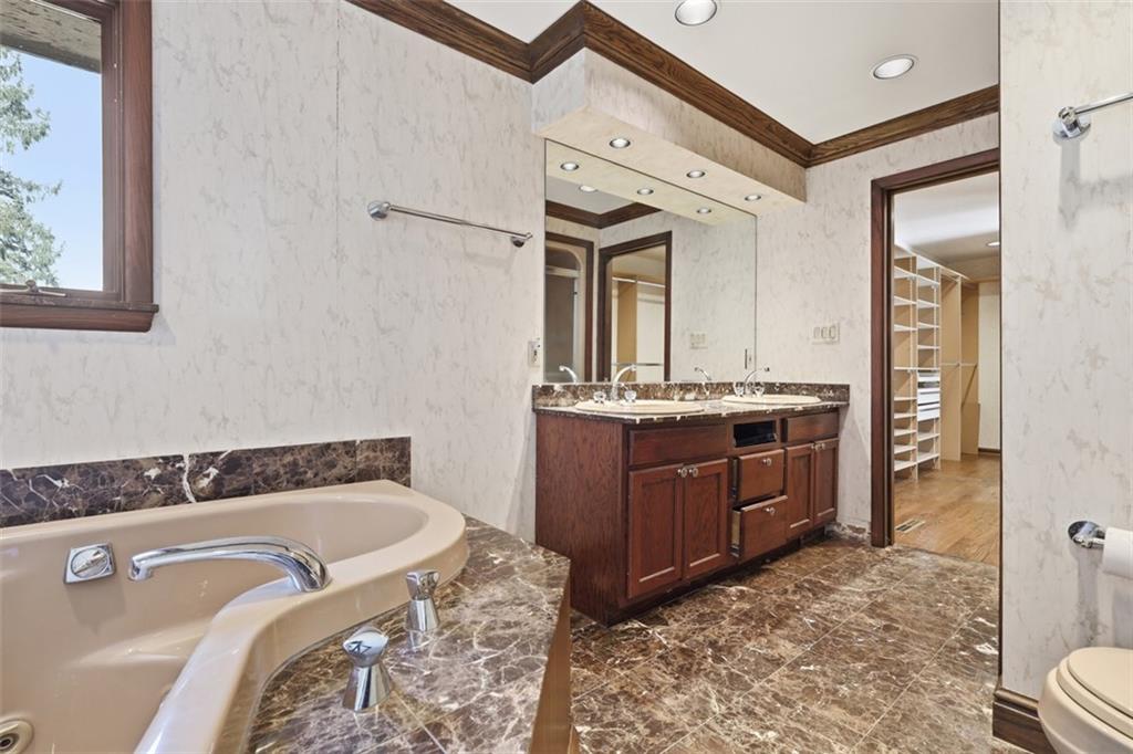 239 Byron Road Pittsburgh, PA 15237 - Photo 31 of 37