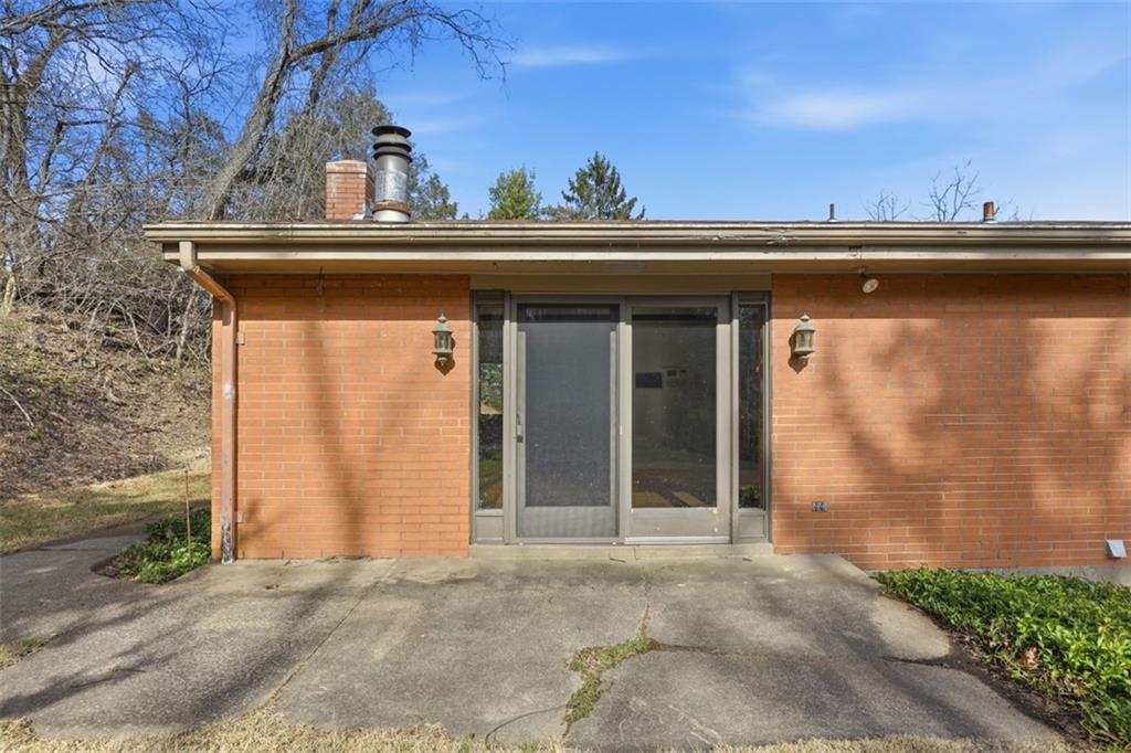 239 Byron Road Pittsburgh, PA 15237 - Photo 34 of 37